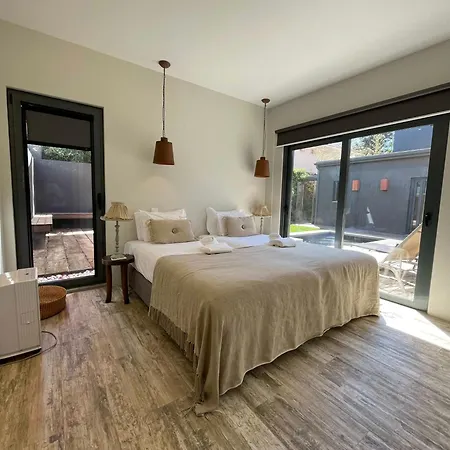 Oasis - W Pool Near Centre Villa