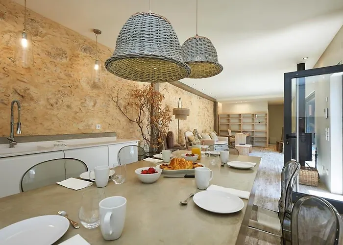 Villa Oasis - W Pool Near Centre Cascais